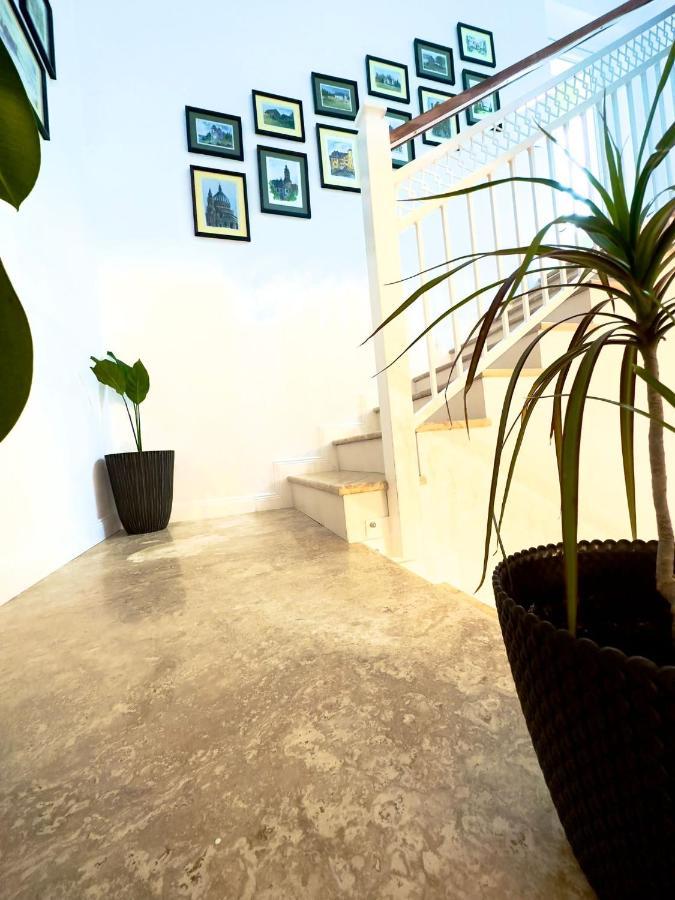 Alma Rezidence Bed & Breakfast Turda Luaran gambar